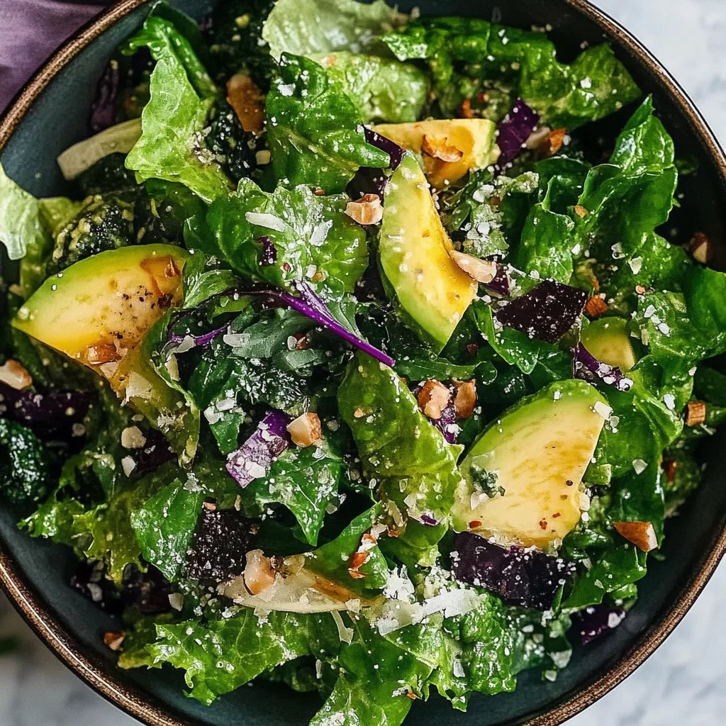 Massierter Grünkohl-Salat mit Grünkern